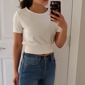 💚 4/$16 NWOT crop top